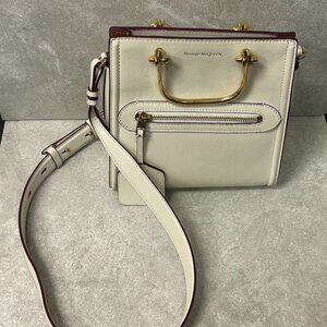 Alexander Mcqueen The Short Story Shoulder Bag- Beige
